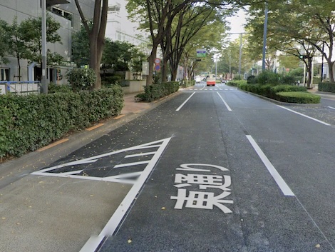 親和クリニック新宿西口院の近隣の駐車場③