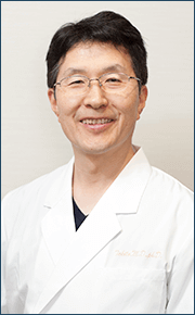 親和クリニック大阪 院長 滝田 賢一
